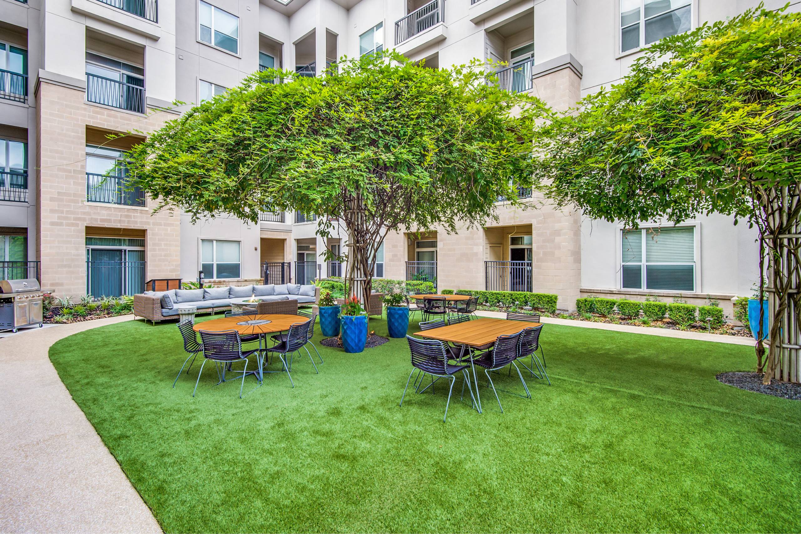 Domain at City Centre – photo 3