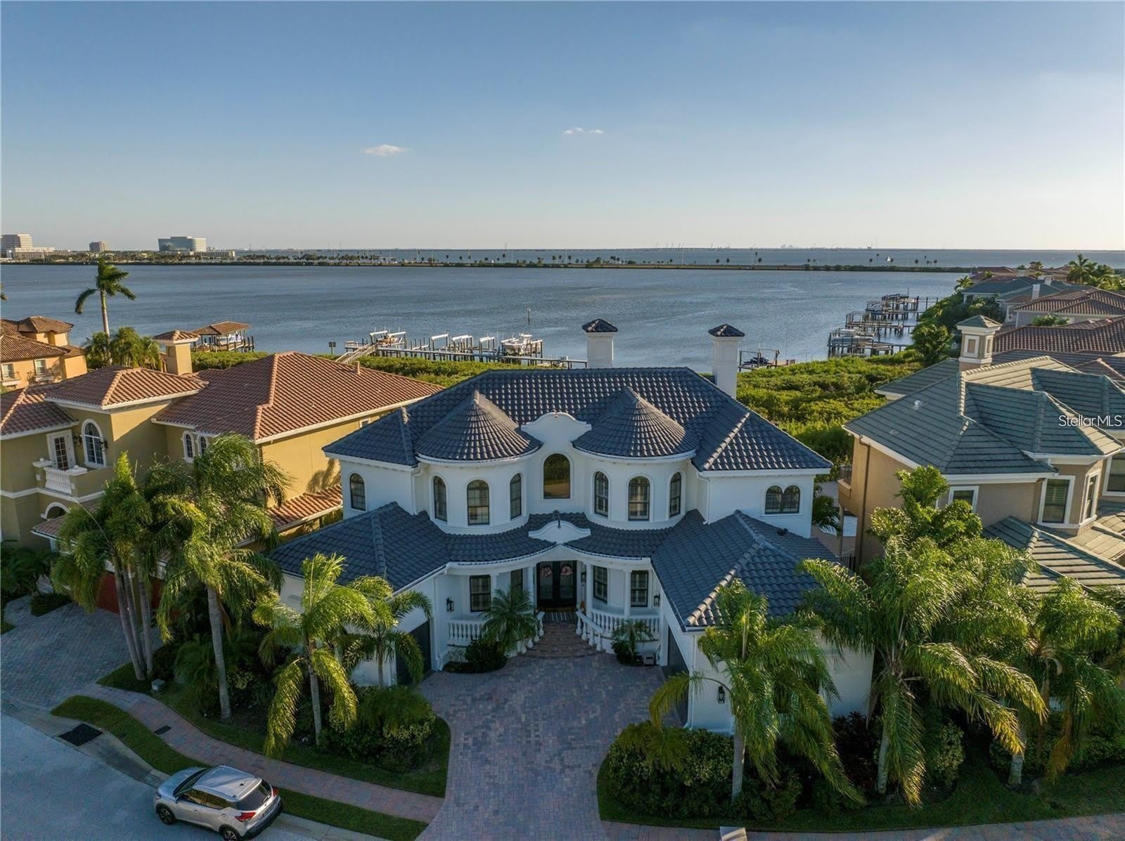 4133 Causeway Vista Drive – photo 2