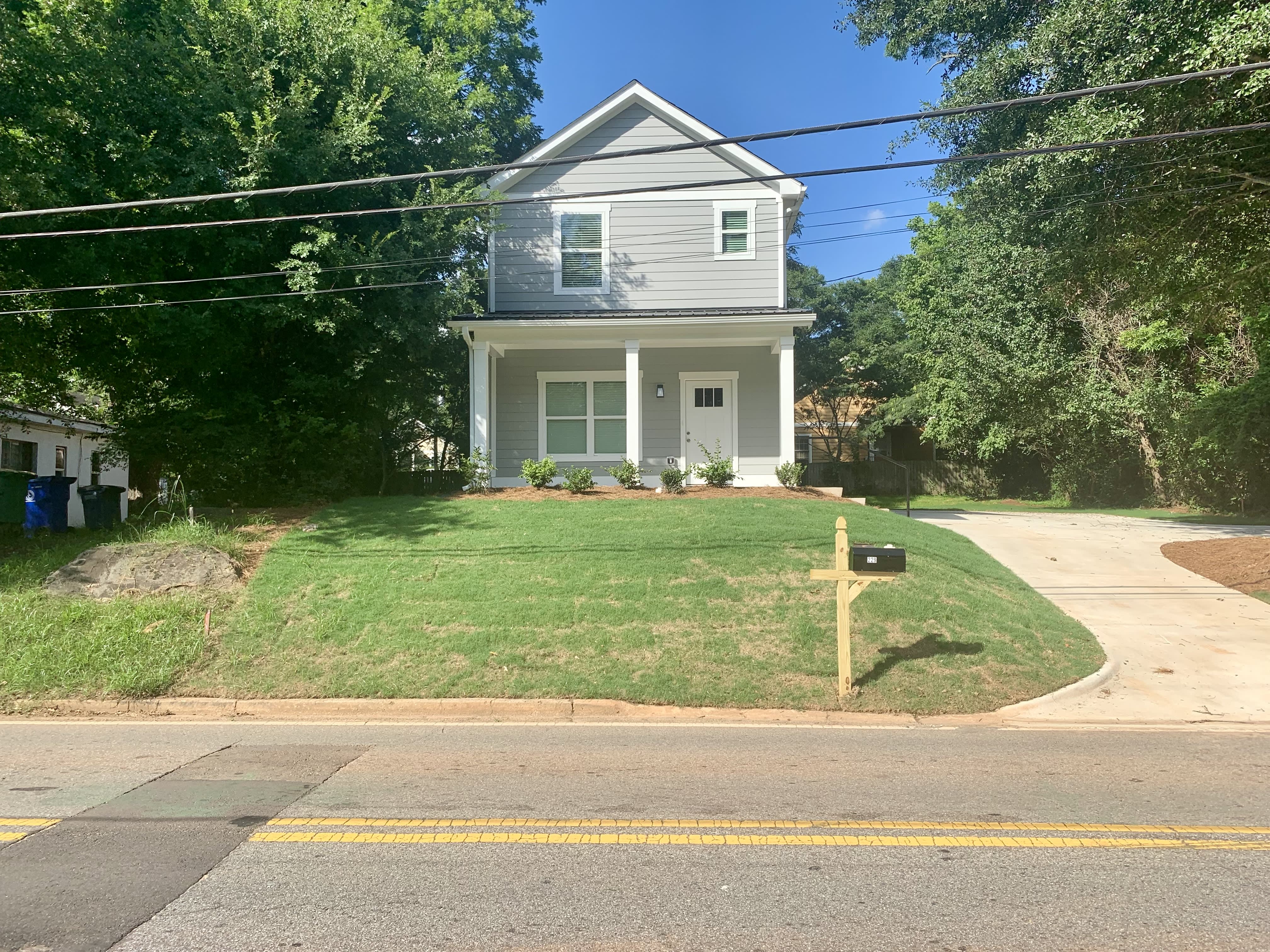 229 Vine Street – photo 1