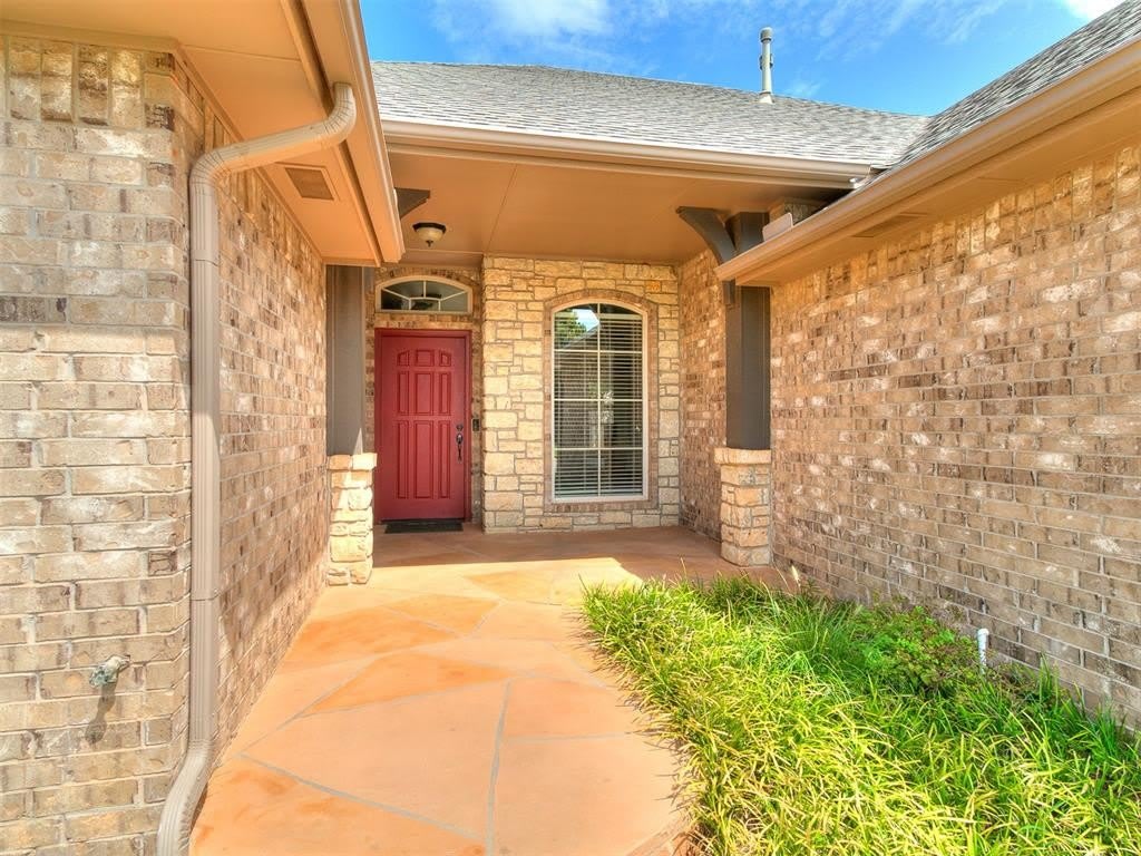 805 NW 193rd Street – photo 3