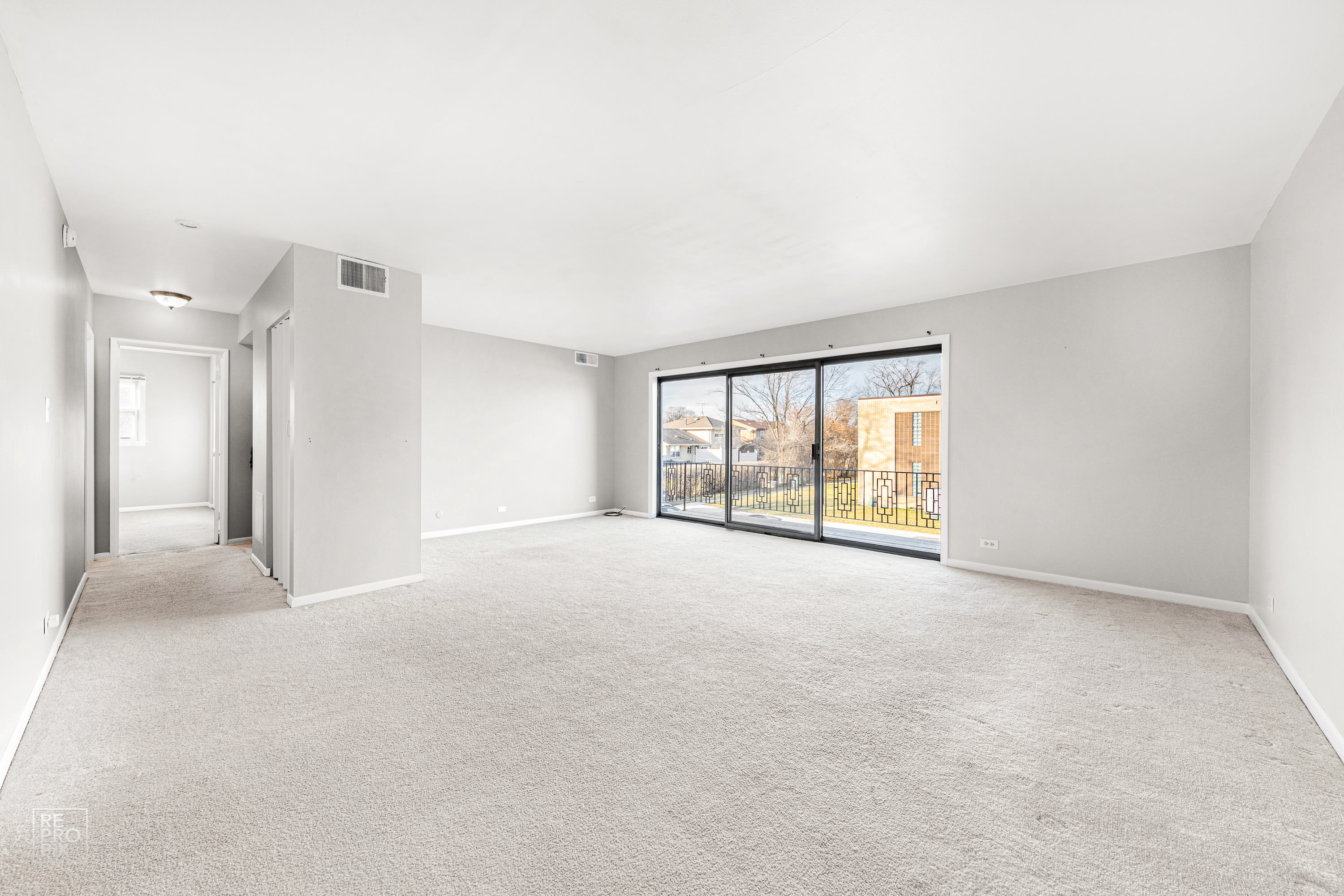 18330 Cherry Creek Drive – photo 4