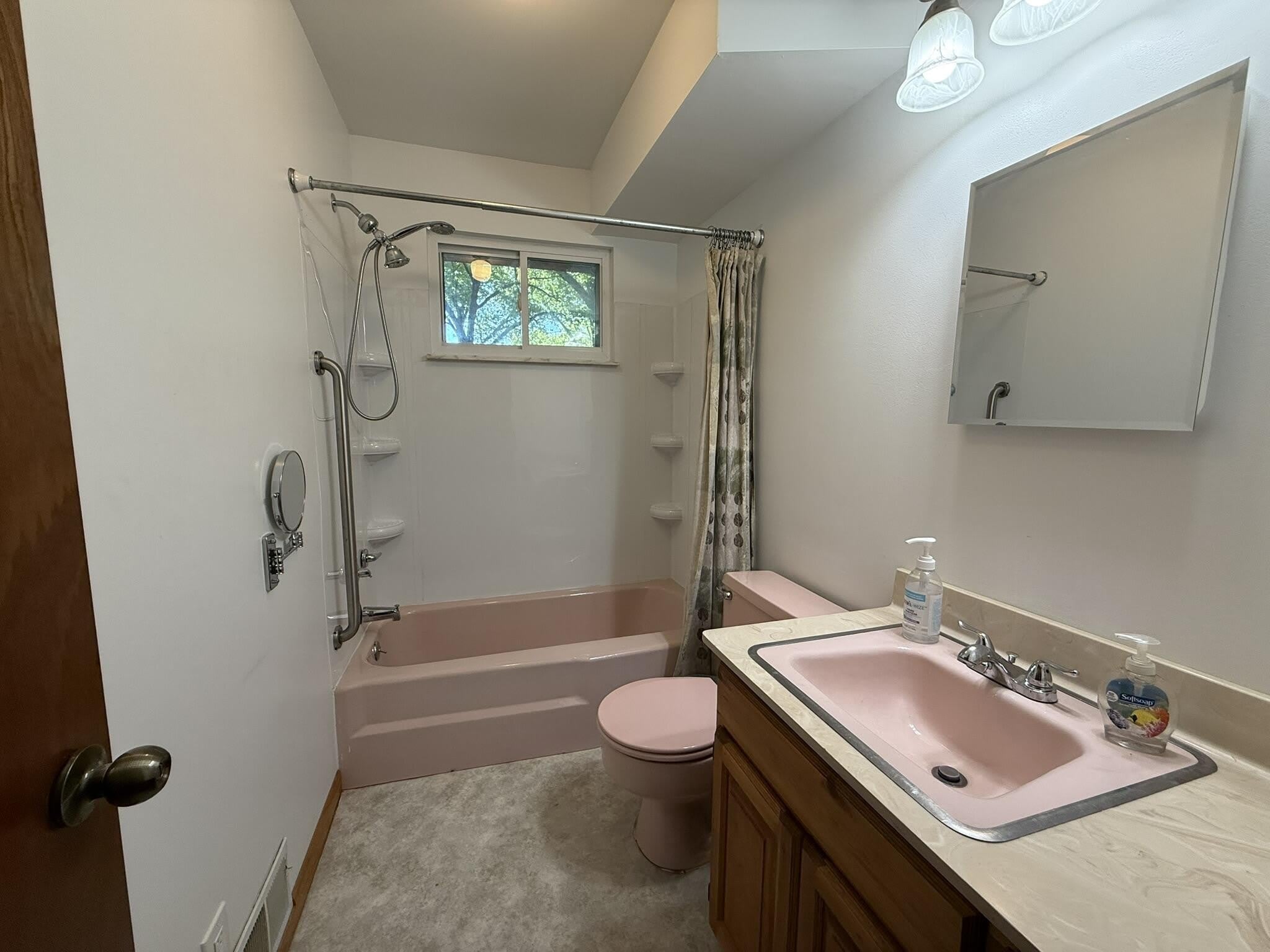 8649 Hidden Lake Drive – photo 5