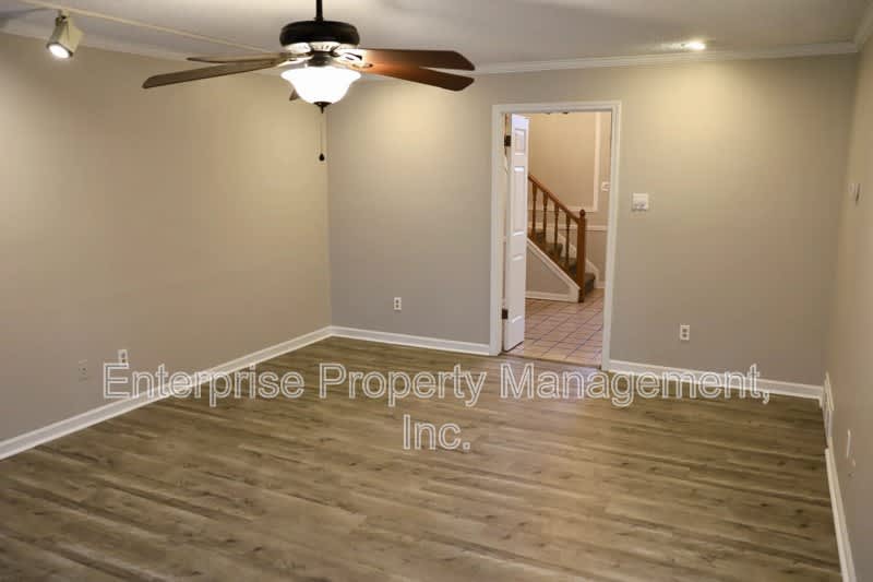 3793 Germanwood Ct W – photo 2