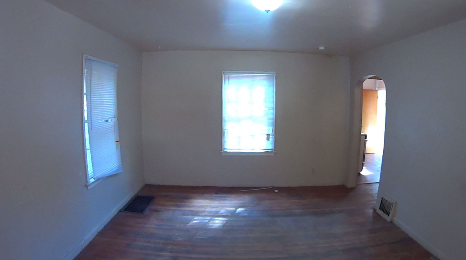2 Bed 2 Bath Home in Ogden – photo 3
