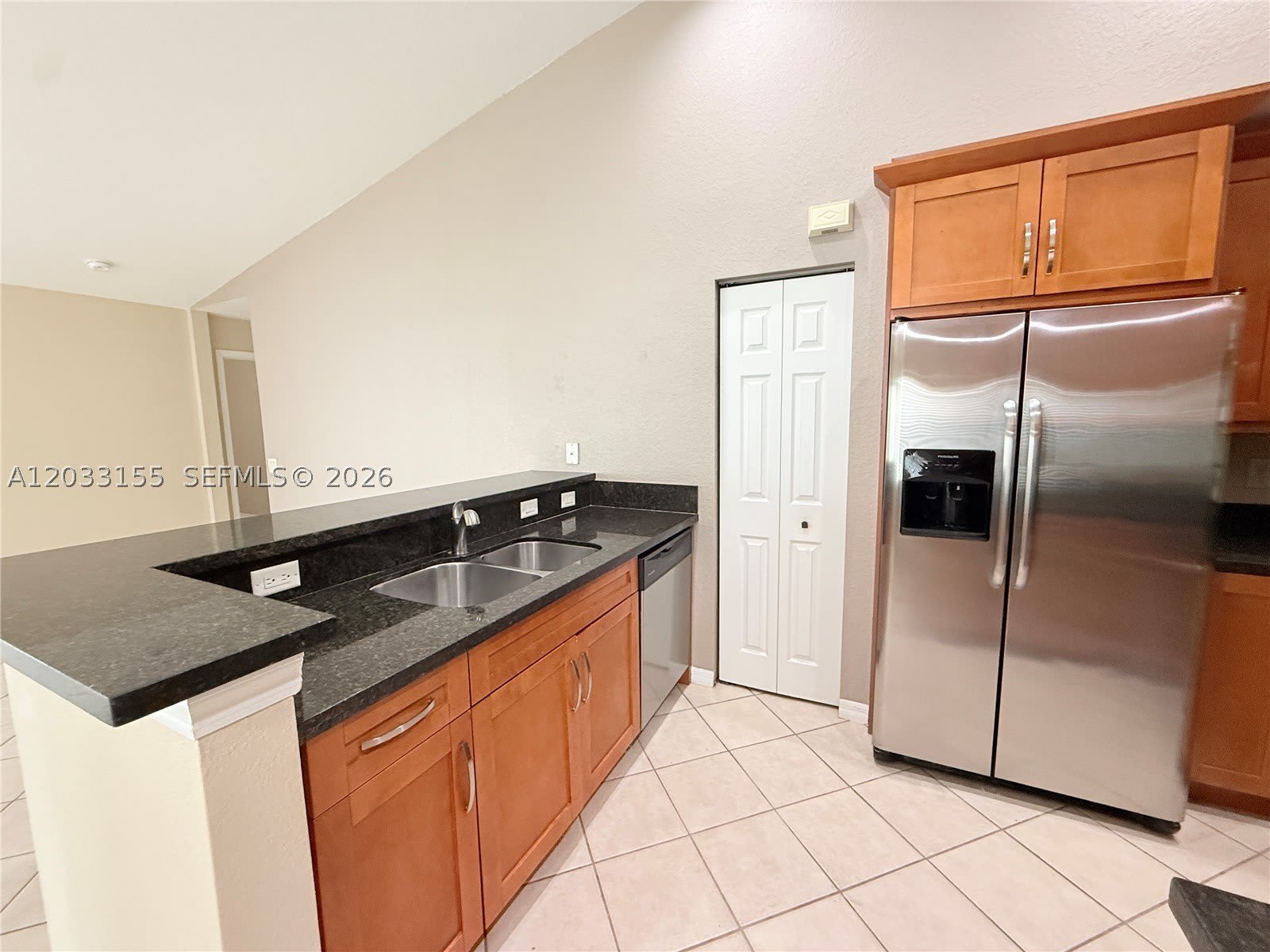 1530 Canary Island Dr – photo 4
