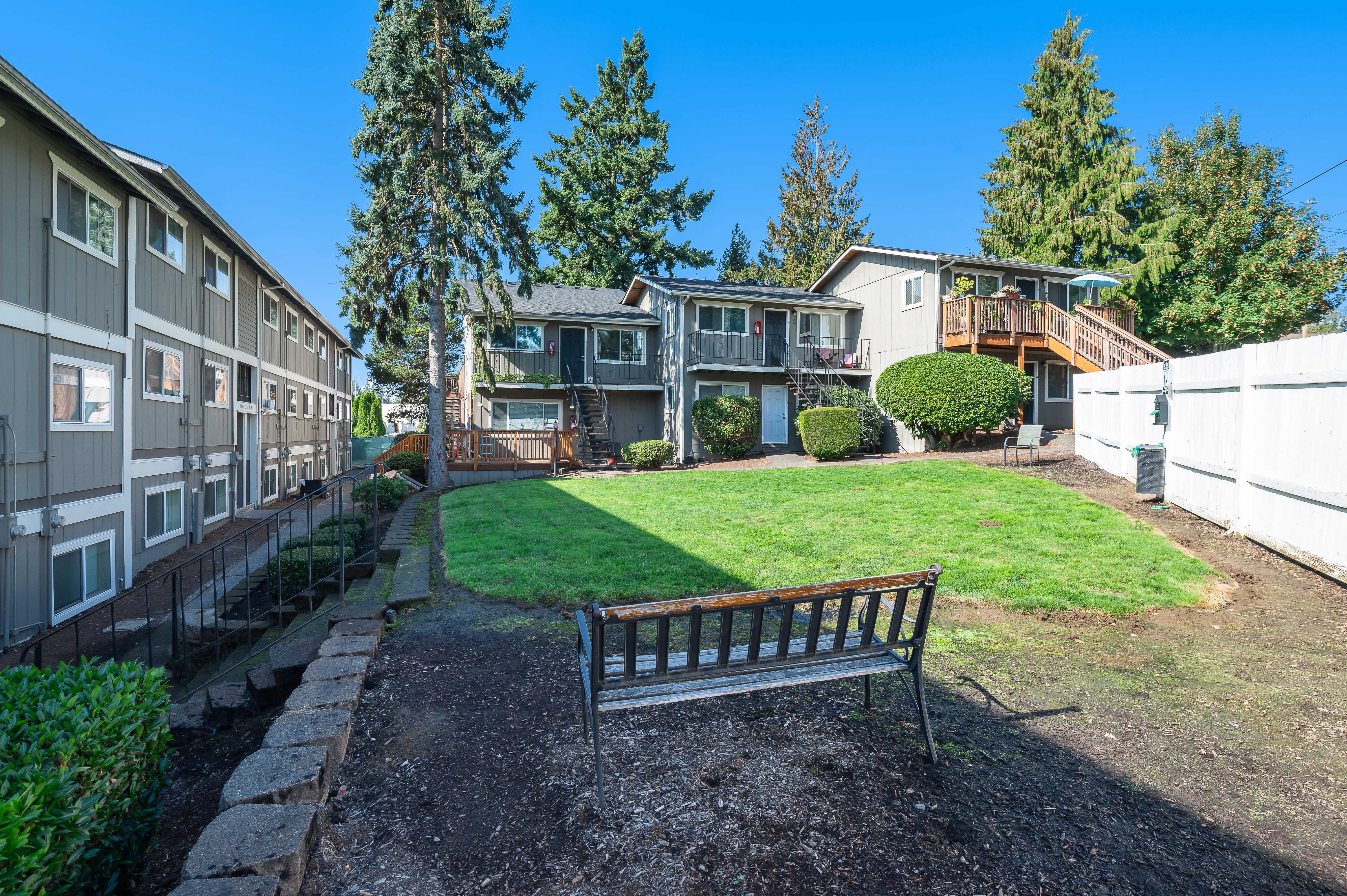 Crestwood Courts – photo 4