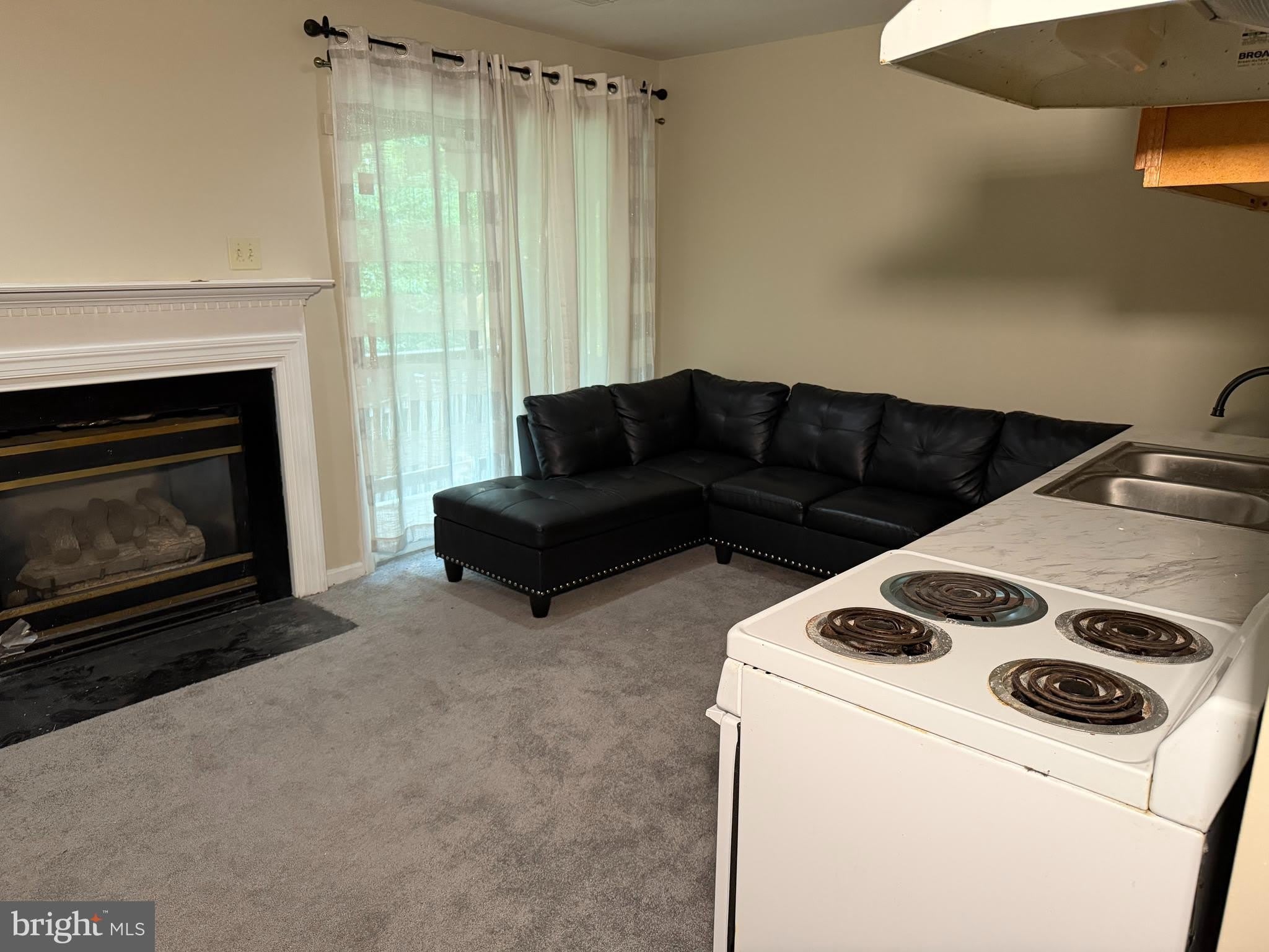853 Faraway Court – photo 1