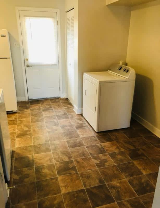 2718 Goolsby Ct – photo 3