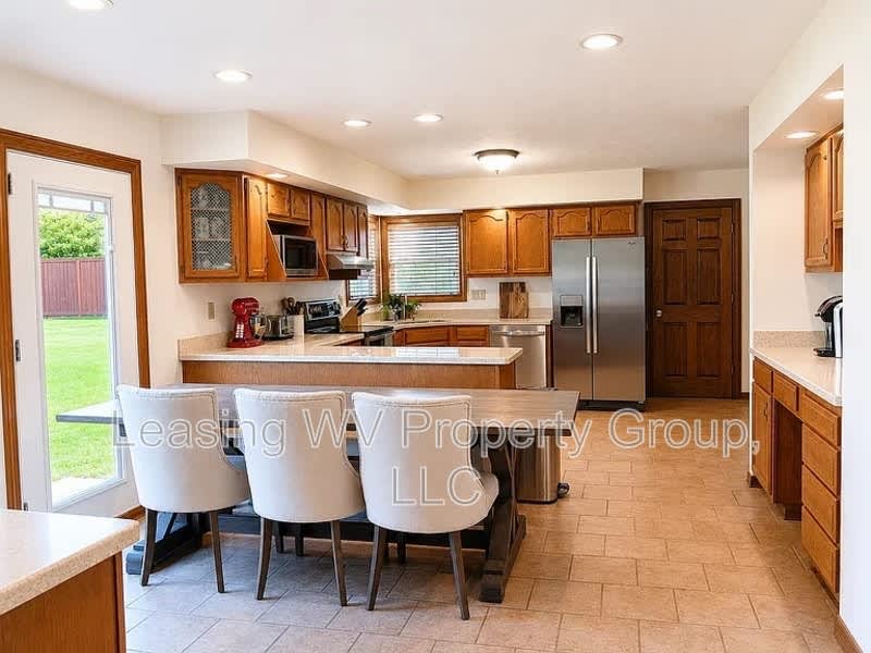 705 Charlie Street – photo 2