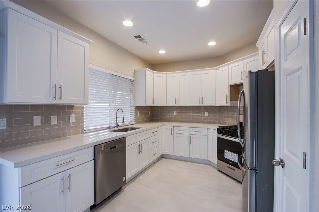 8543 Ebony Hills Way – photo 3