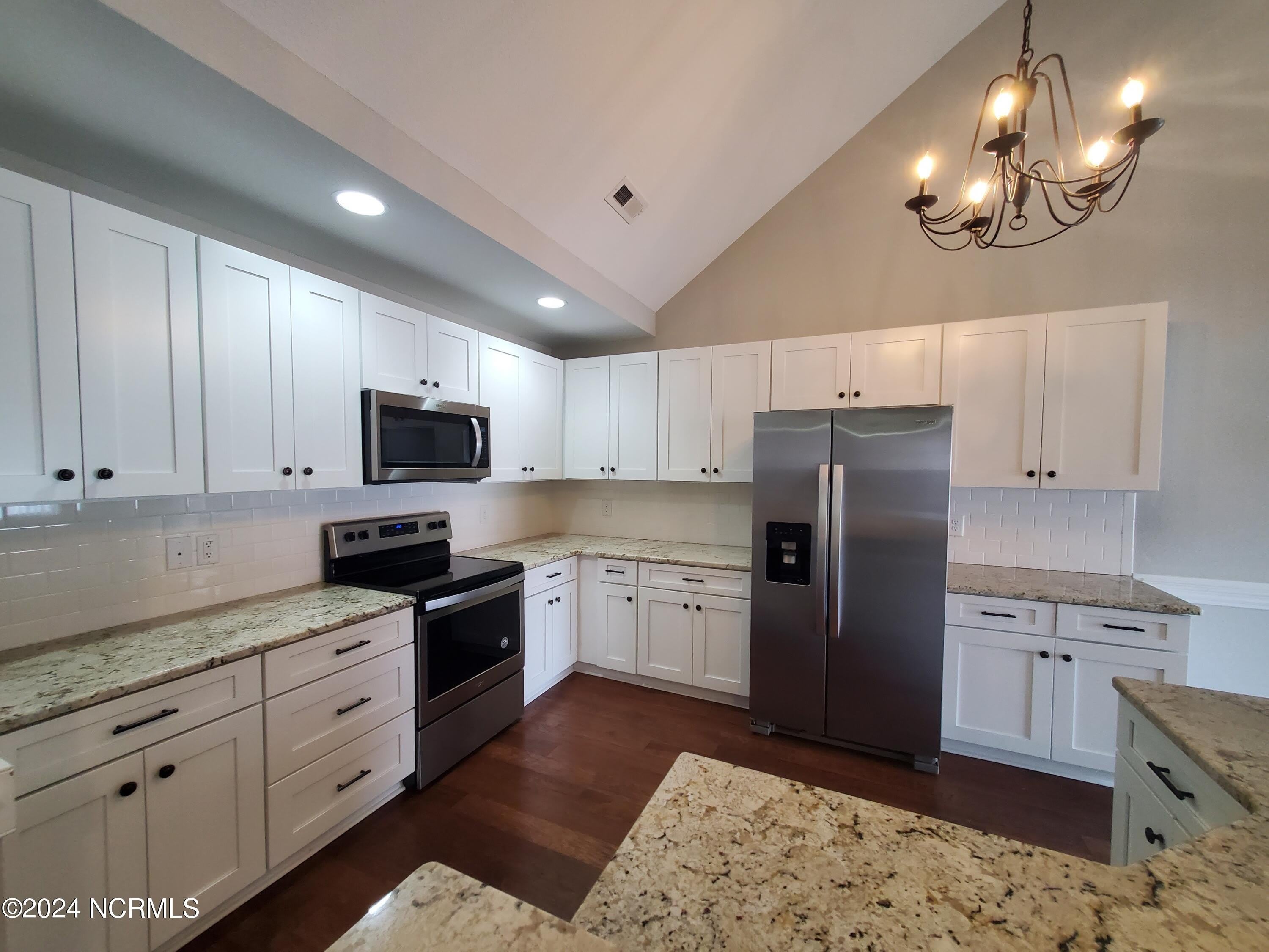 1208 Brighton Drive – photo 4