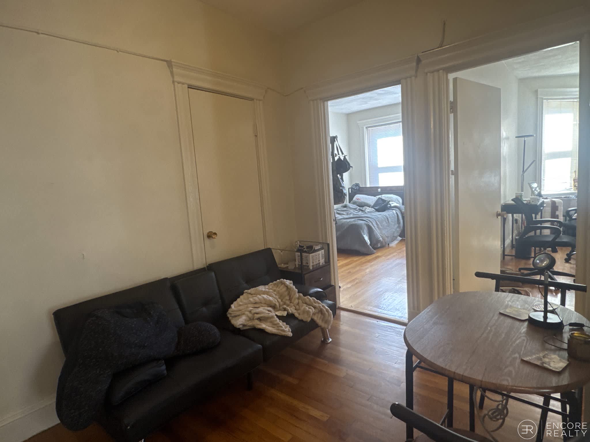 61 Park Dr – photo 3