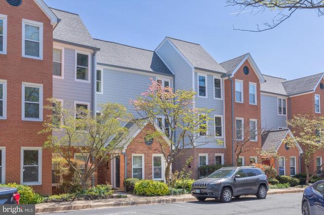 2103 N Rolfe St – photo 1