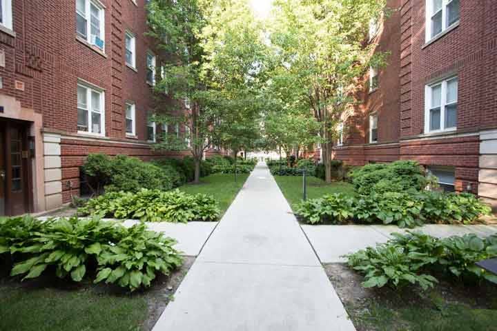 4721 S Ellis Avenue – photo 1