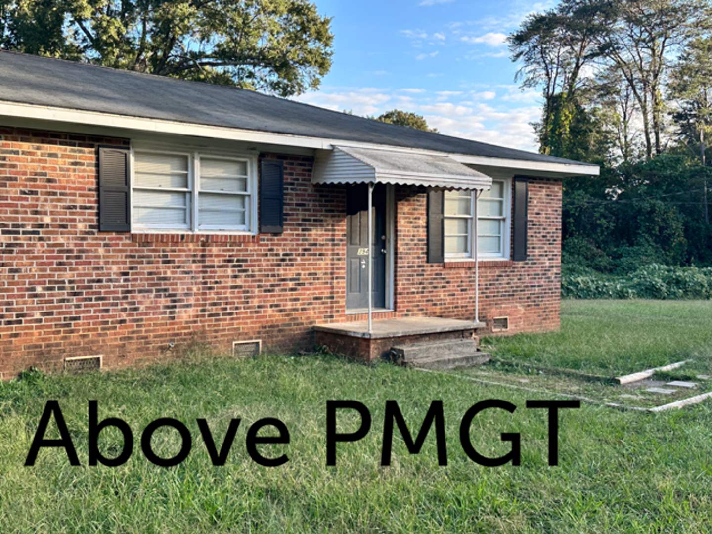 2 Bedroom Duplex Ask us about our Move-in special!! – photo 2