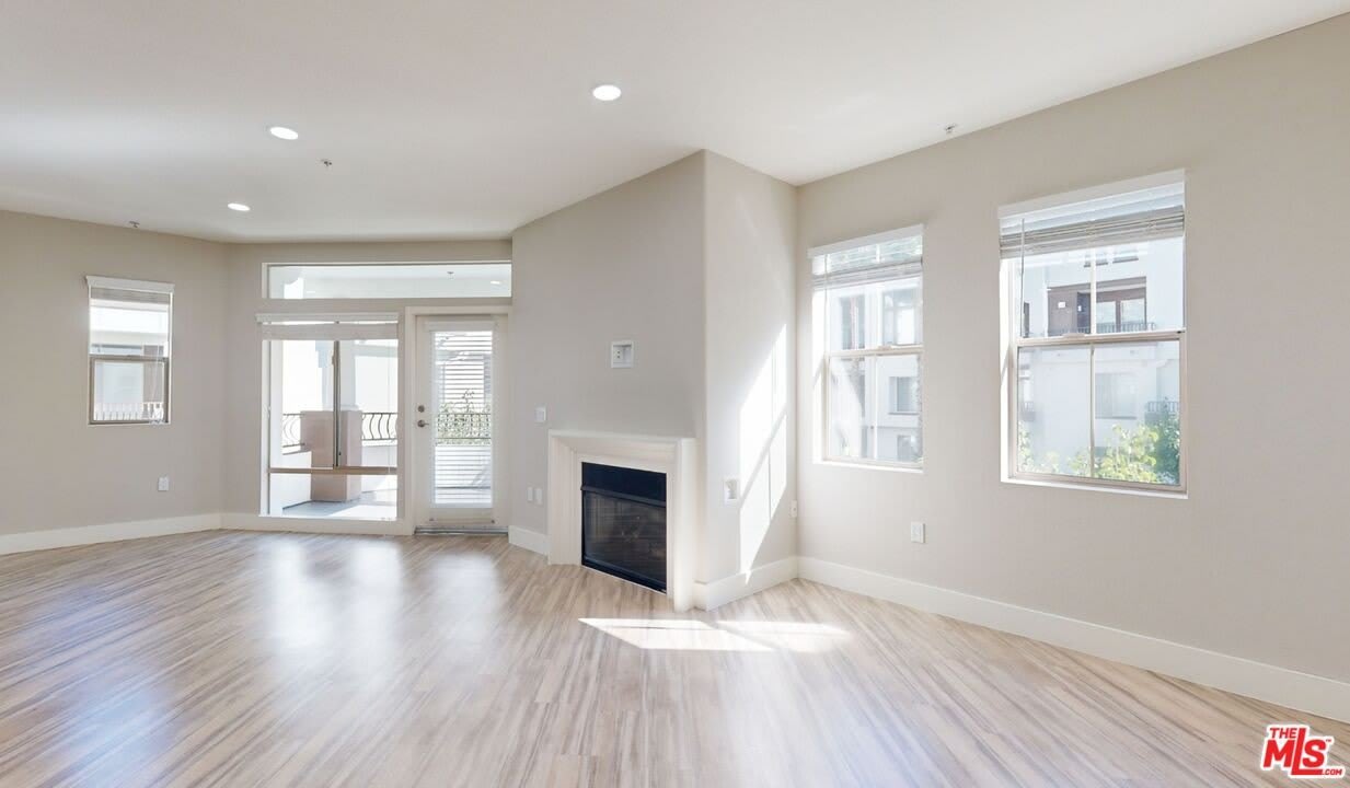 6280 W 3rd St – photo 4