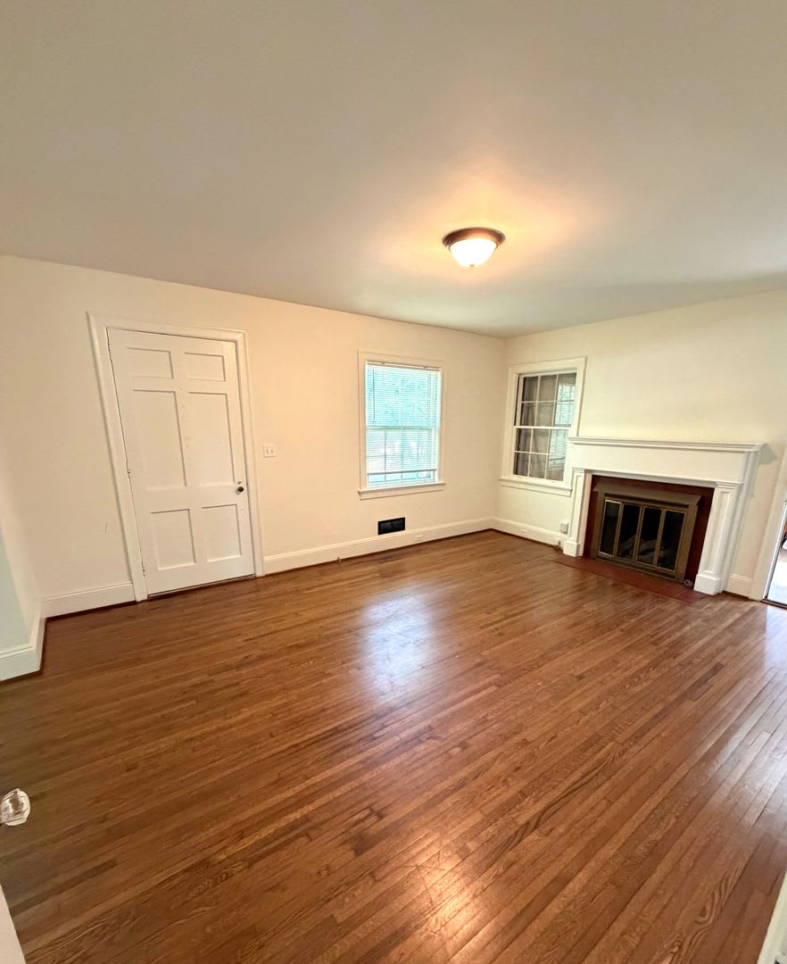 T.R. Lawing Realty Property – photo 2