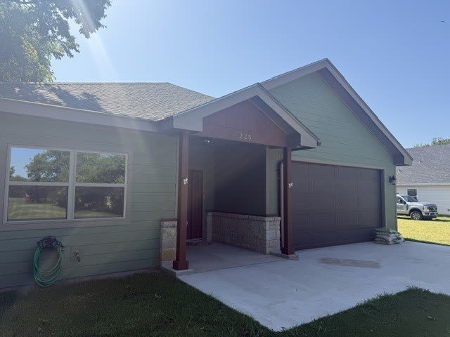 225 Scurry Avenue – photo 2