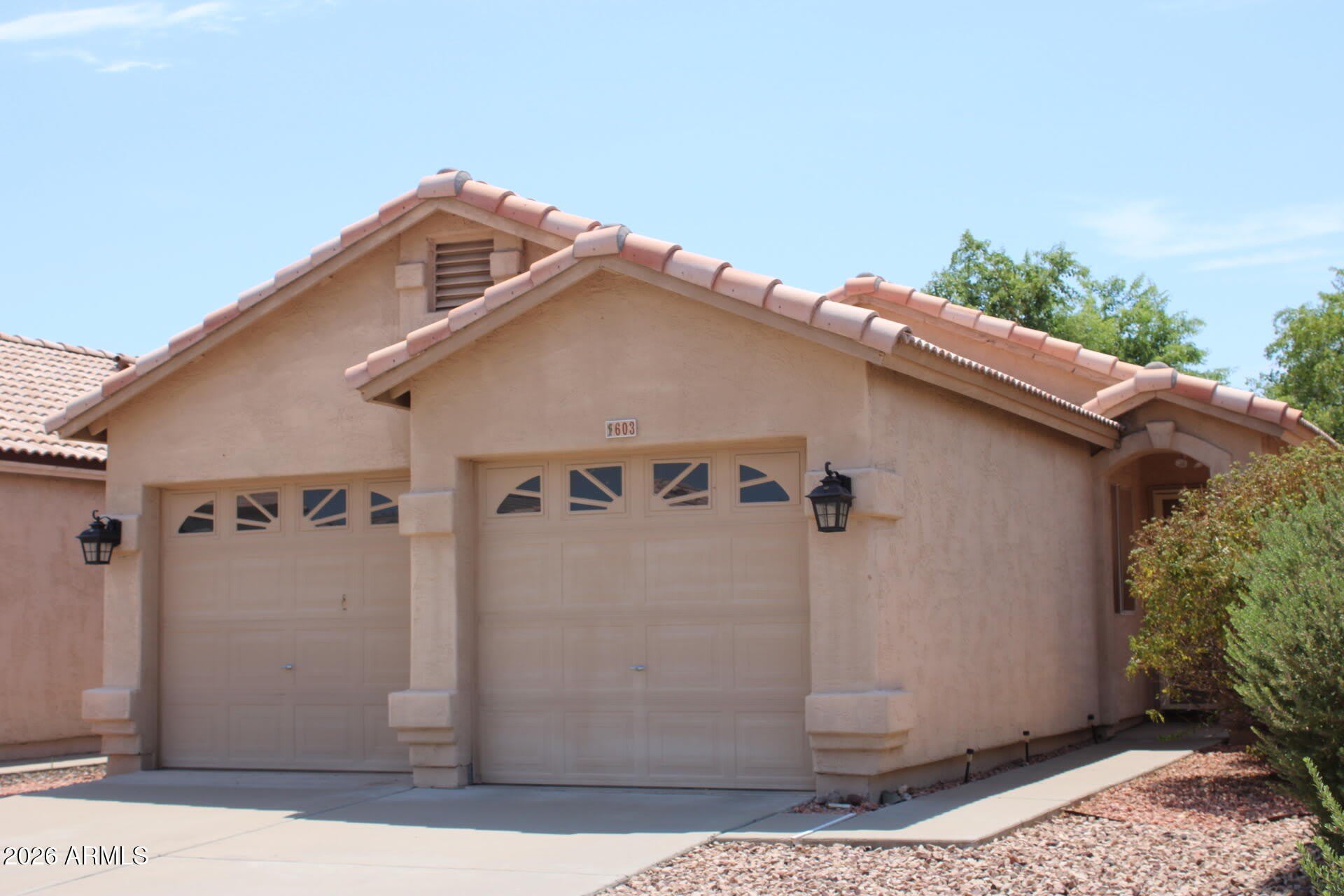 603 W MCRAE Drive – photo 1