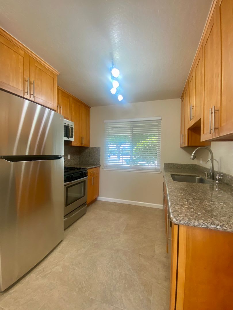Single level 3 Bedroom Home on a Spacious Corner Lot! – photo 3