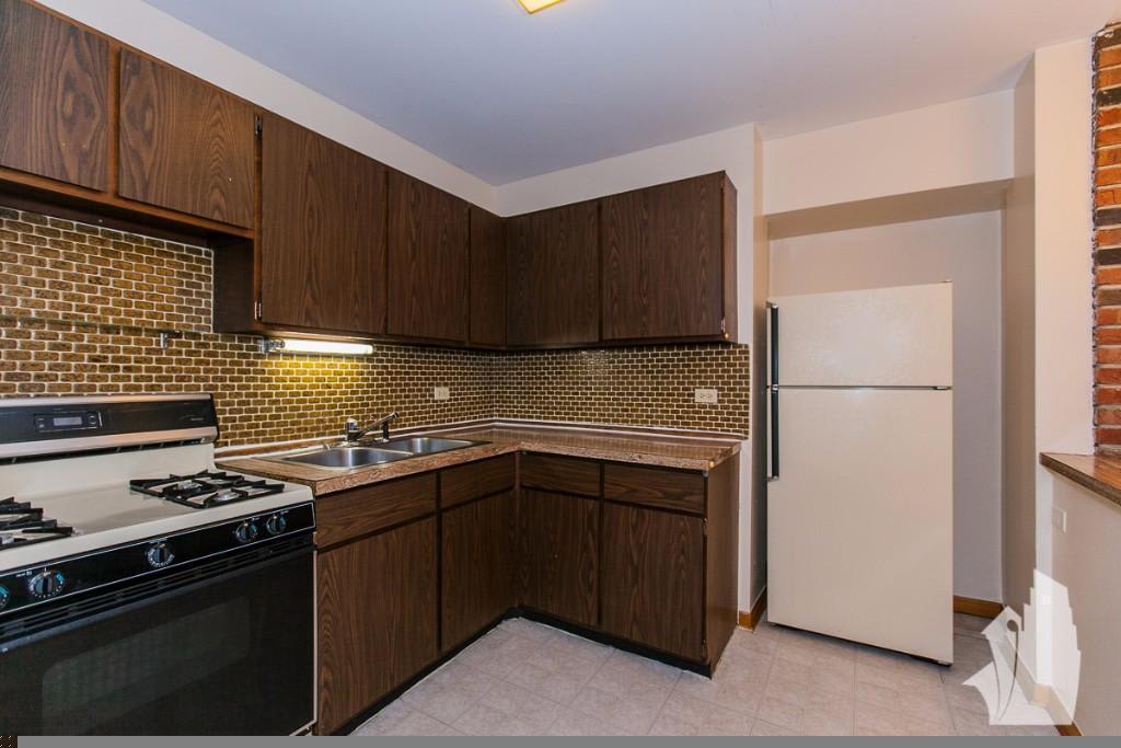 873 W Lill Ave – photo 2