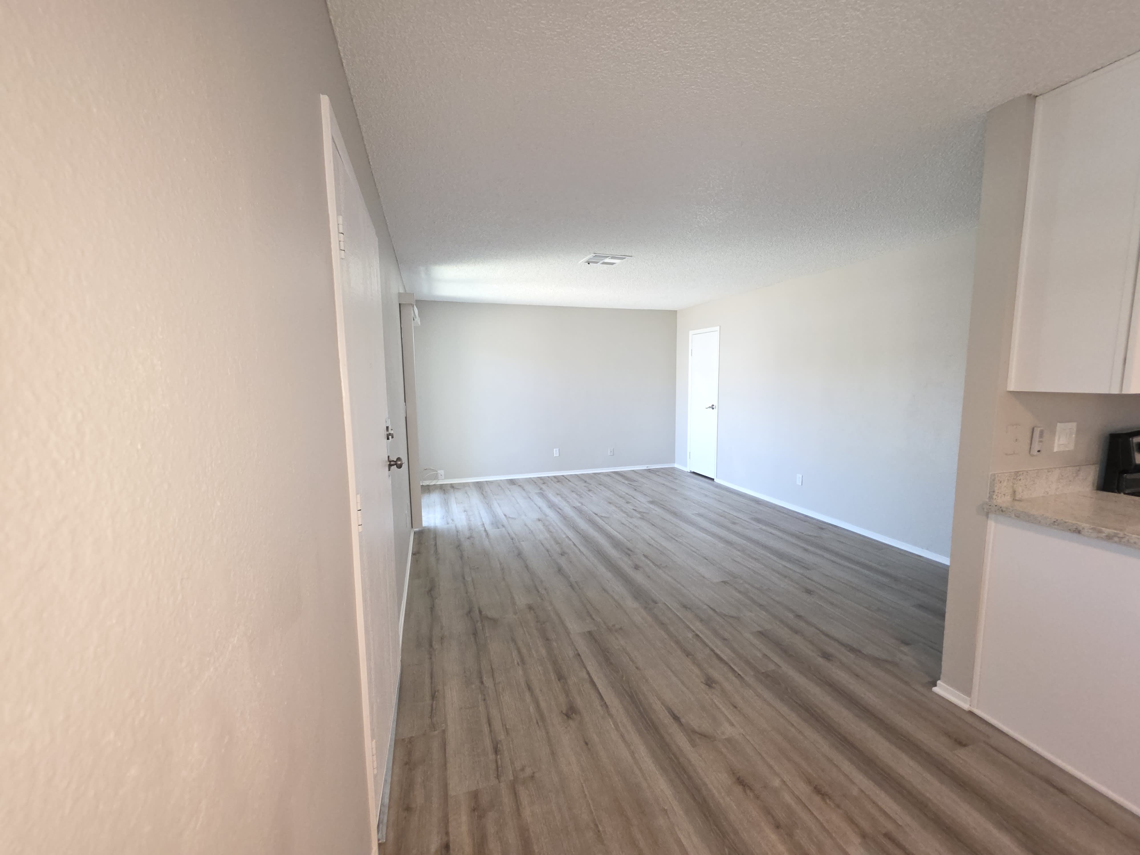 4193 Zavala Street – photo 2