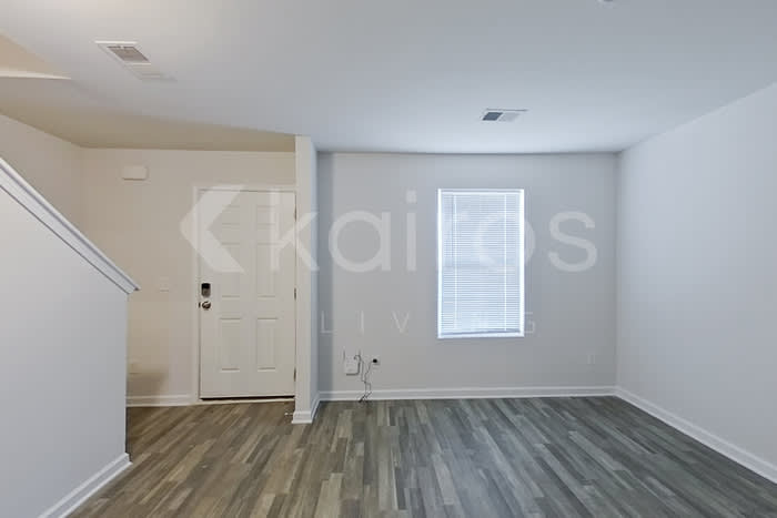 234 Fox Chase Way – photo 2
