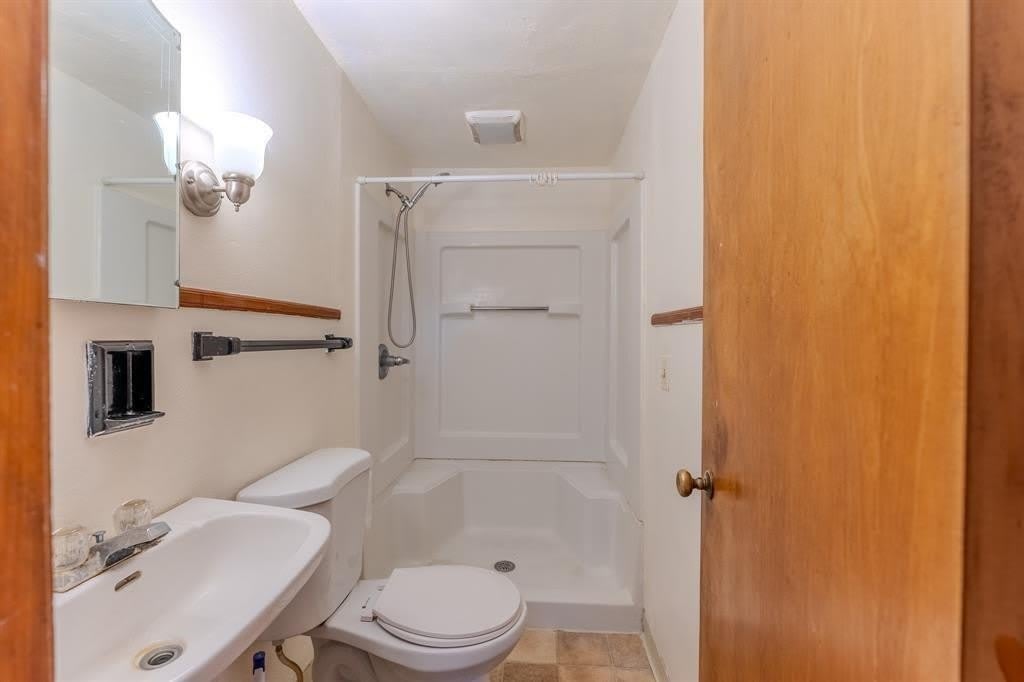 302 N Nanticoke – photo 5