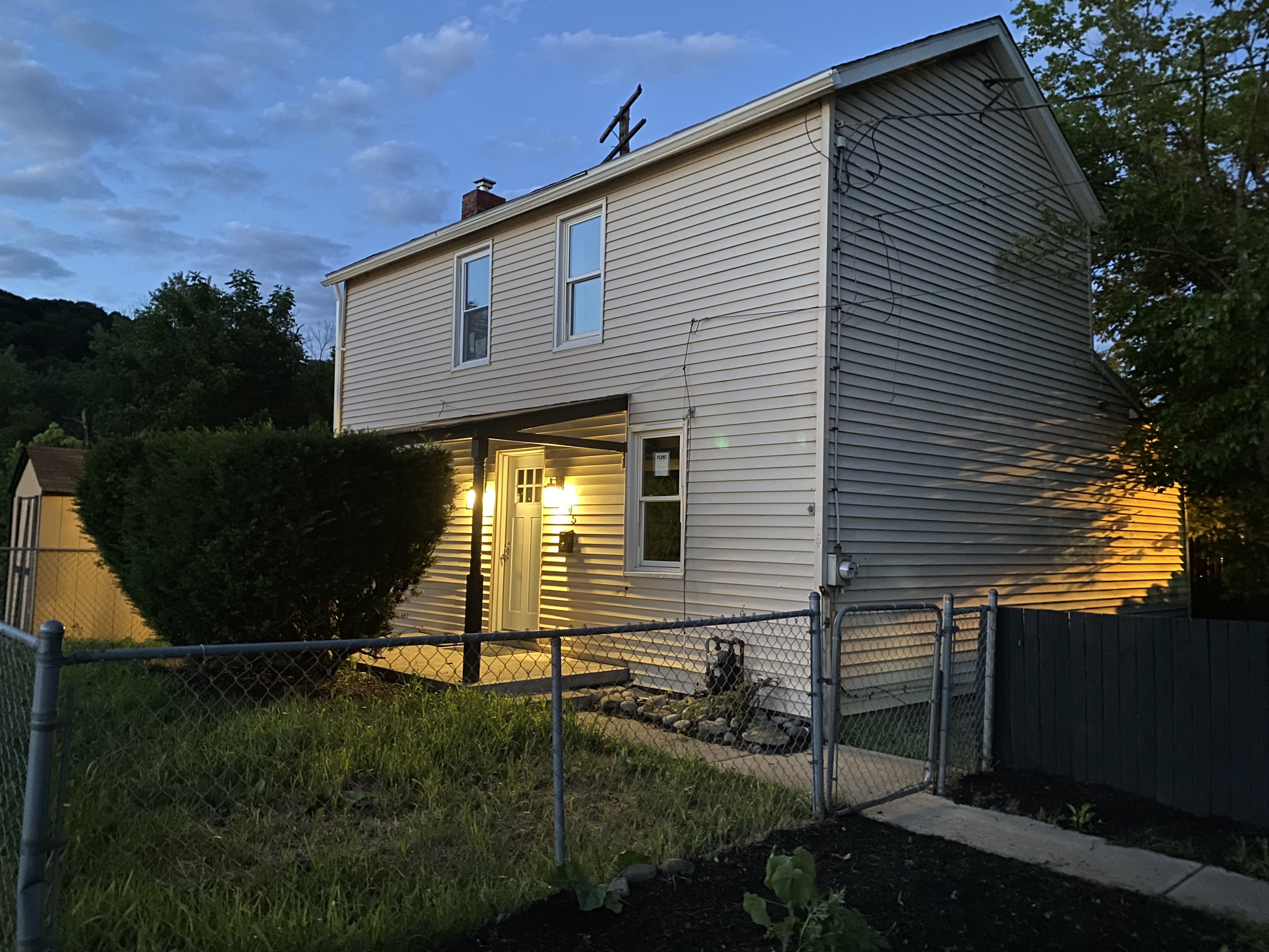 145 E Main St – photo 2