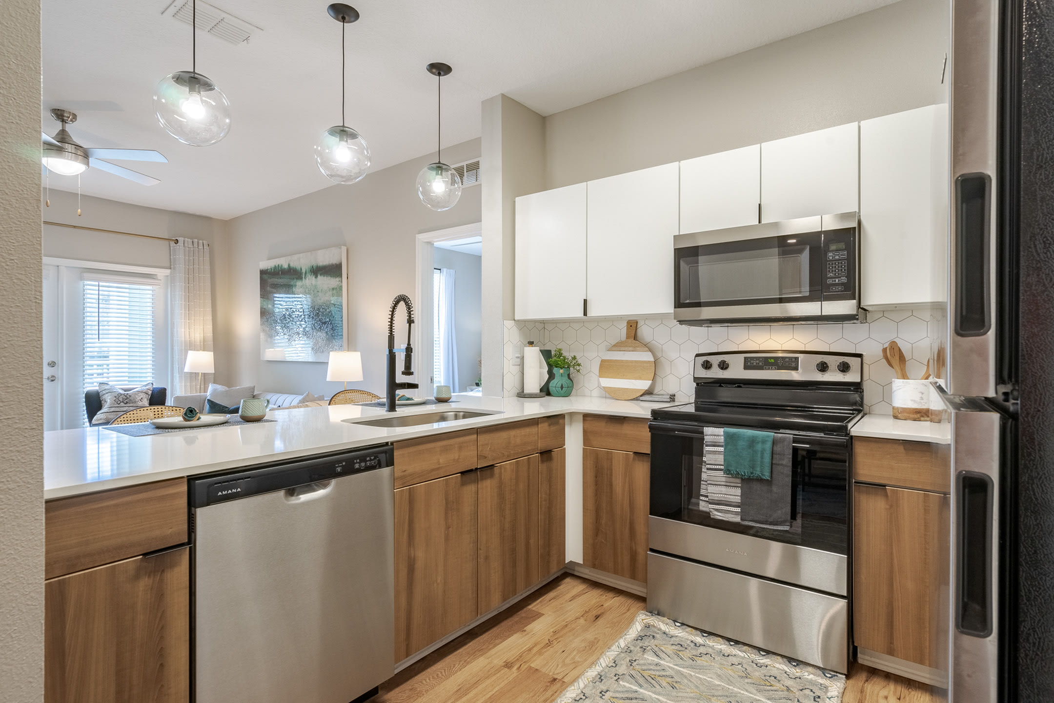The Enclave at Tranquility Lake Apartments – photo 4
