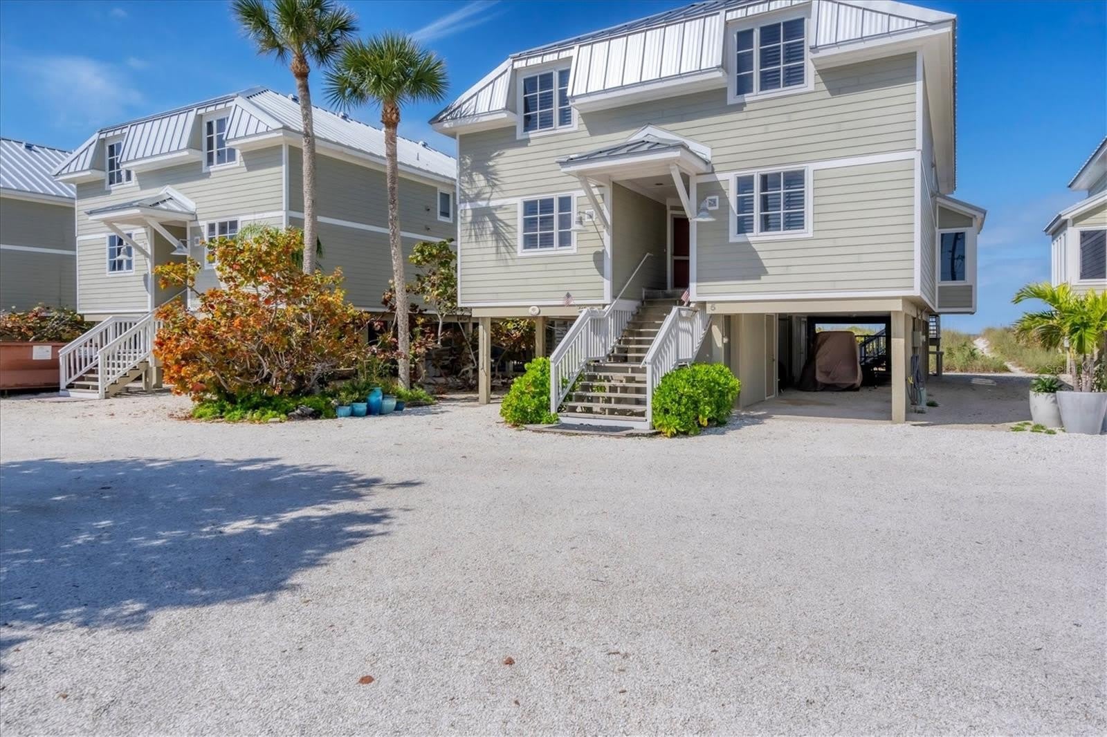 480 GULF Boulevard – photo 5