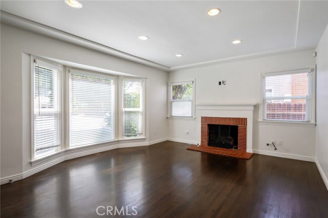 2526 Purdue Avenue – photo 4