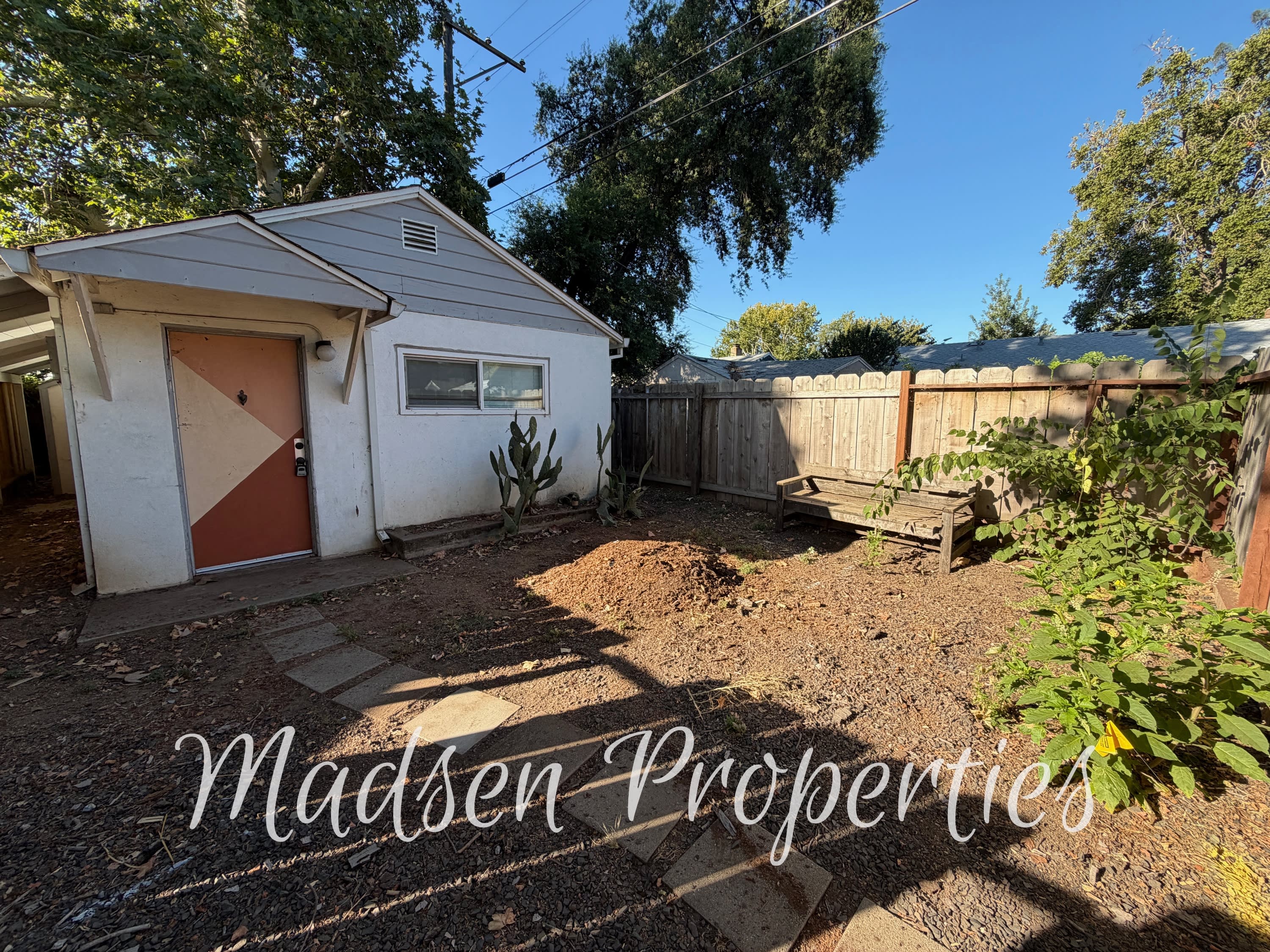 1531 Sherman Avenue – photo 1