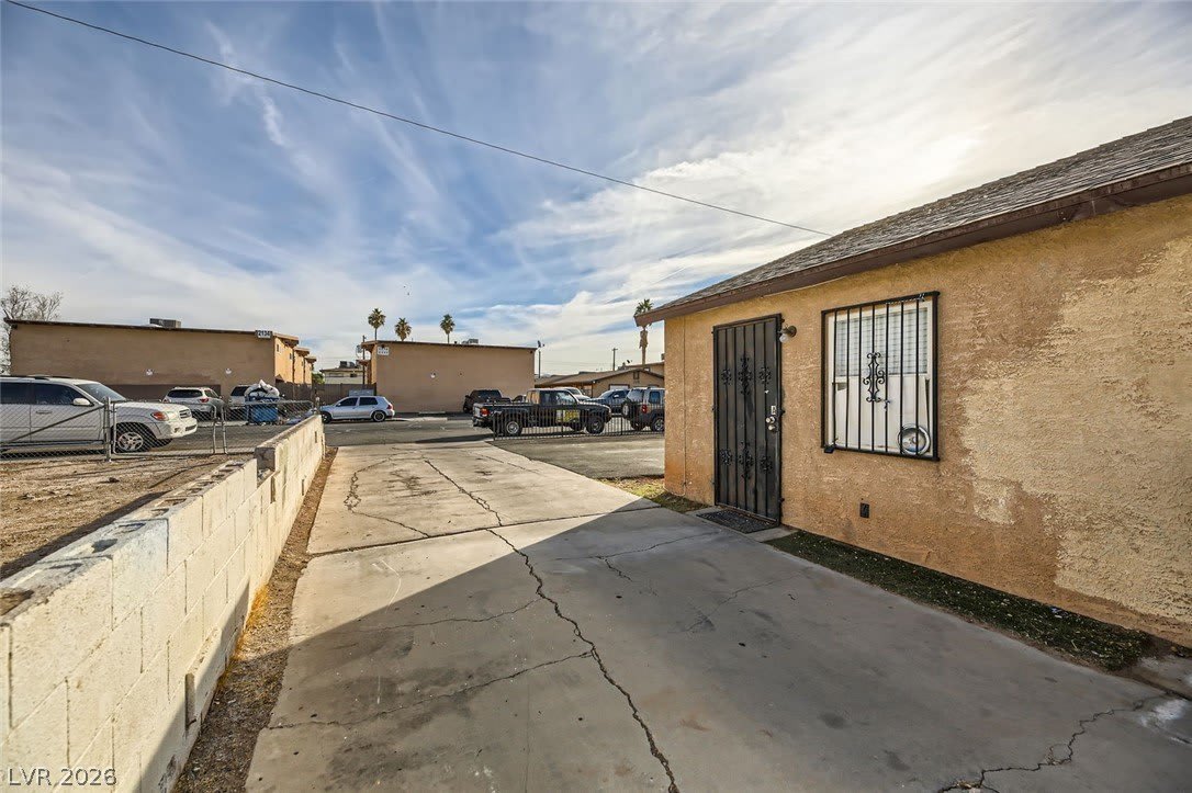 2133 Ellis Street – photo 1