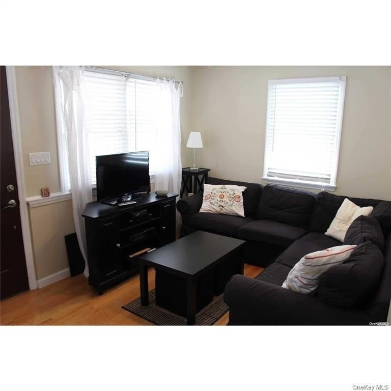 27 Vermont Street – photo 4
