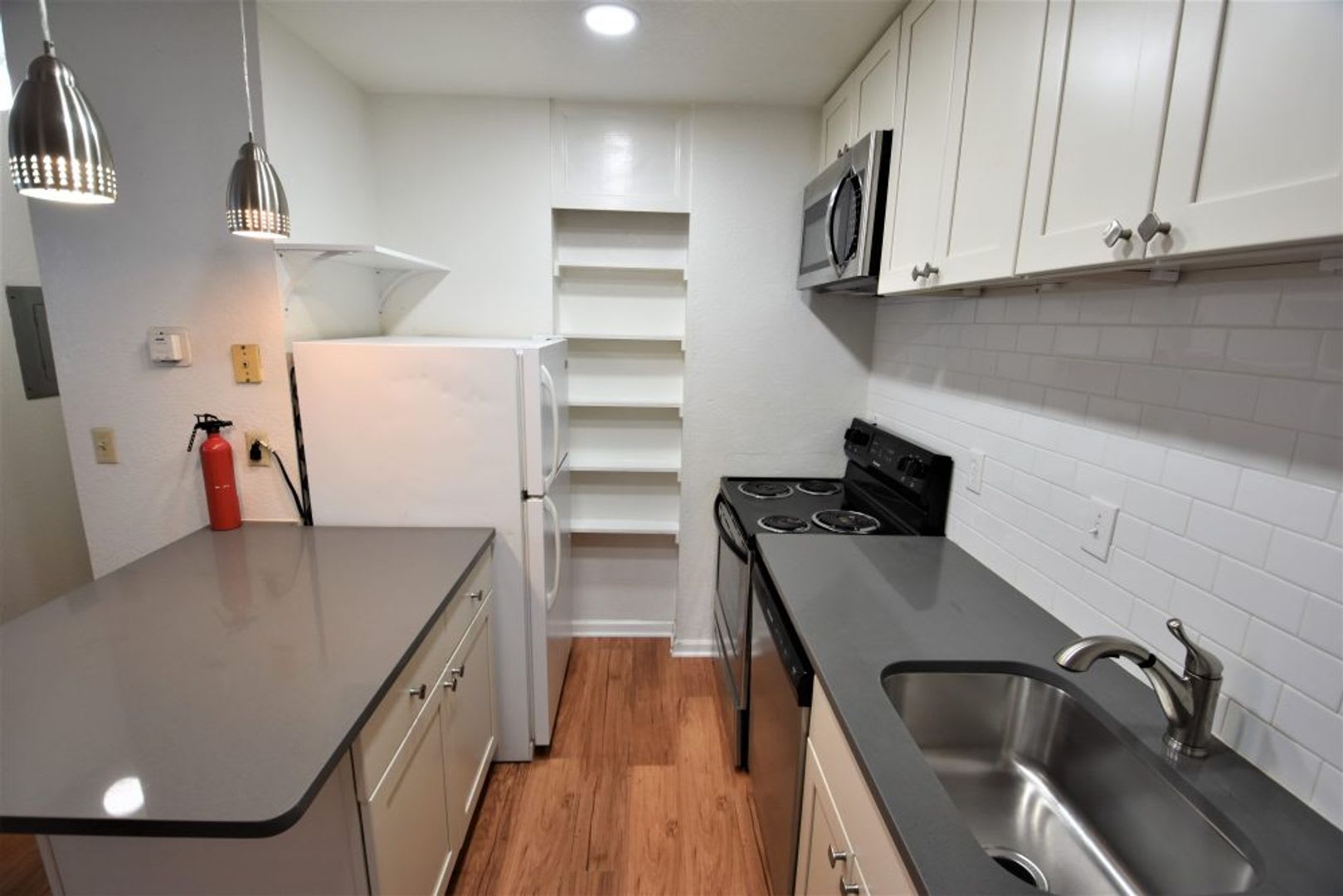 Charming 1bd 1 bath apt. located near CU Boulder! – photo 3