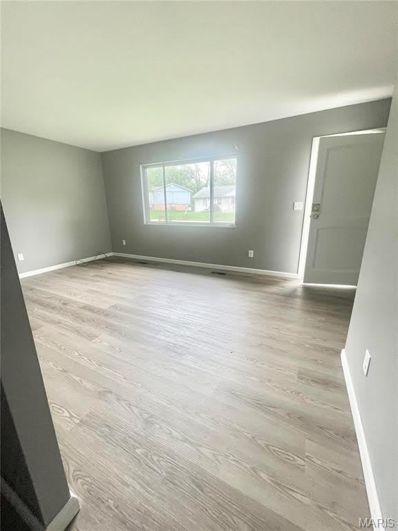 805 JUNIPER Drive – photo 2