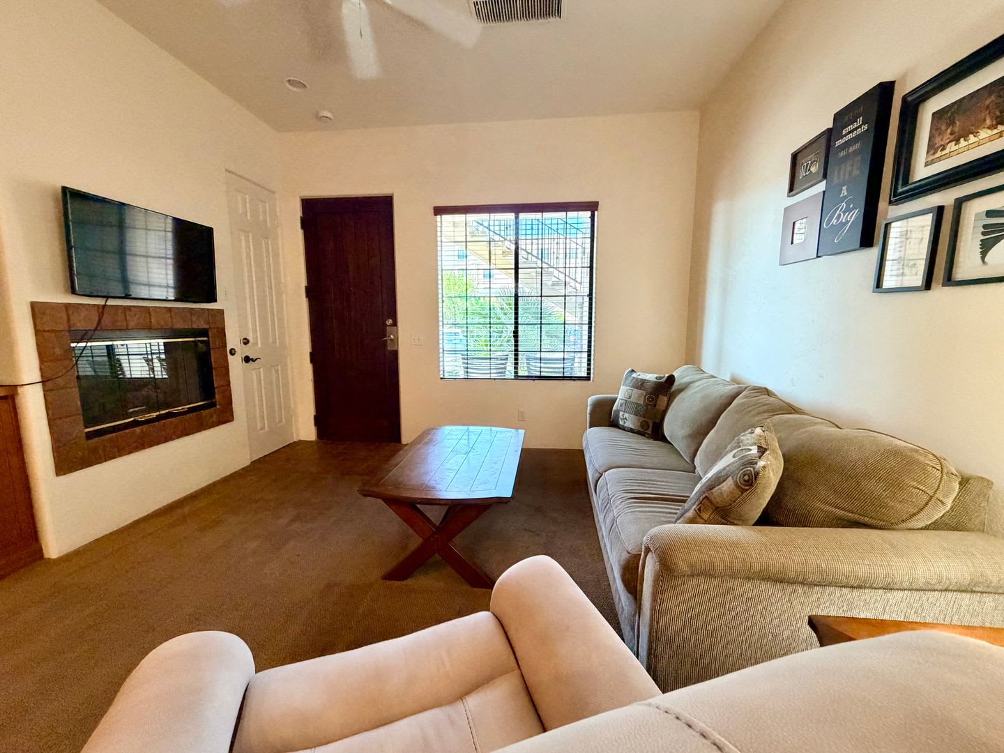AVAILABLE NOW!! 1 Bedroom 1 Bathroom Condo in Casitas Las Rosas in La Quinta – photo 4