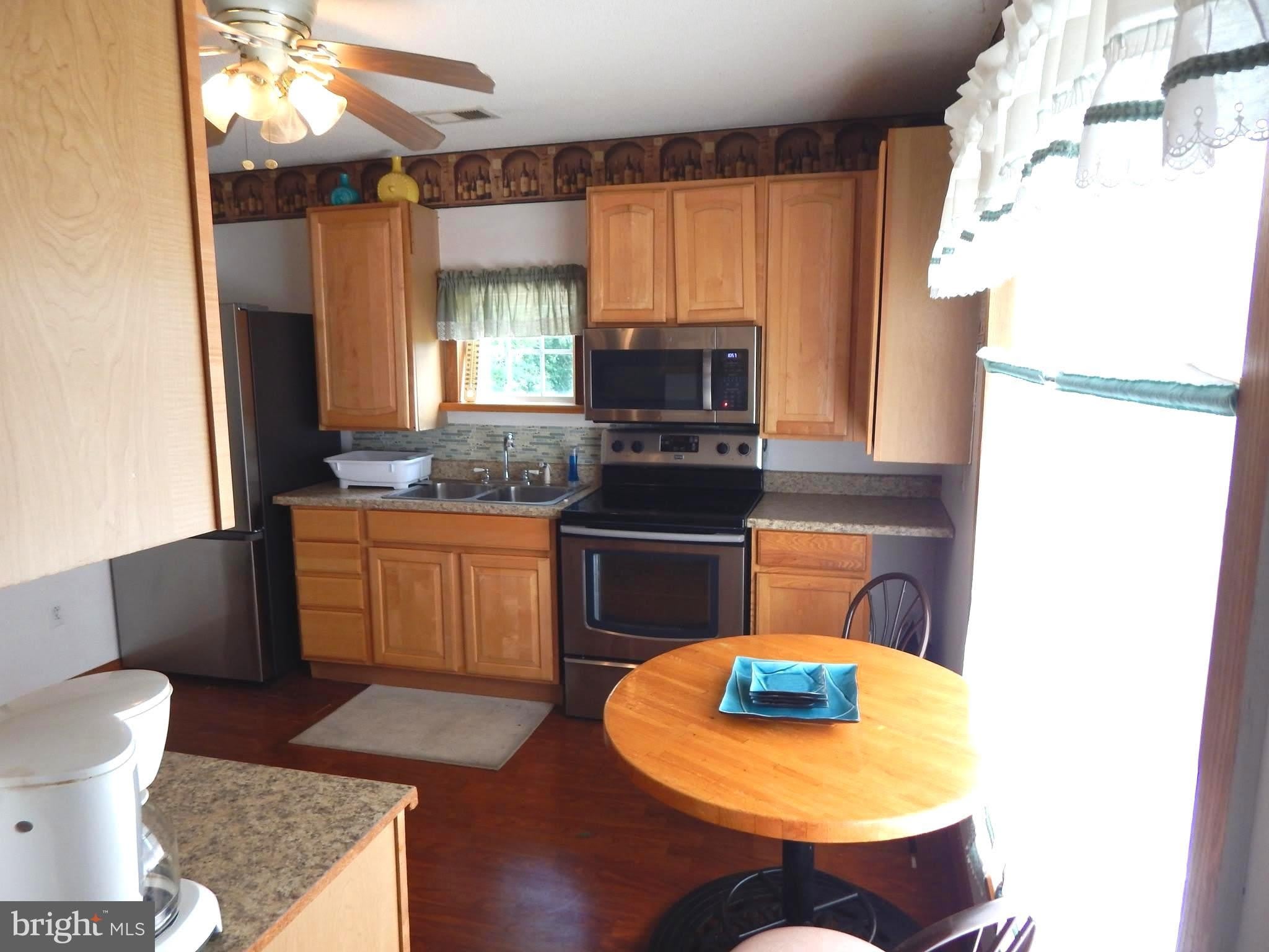 2553 WARM SPRINGS Road – photo 2