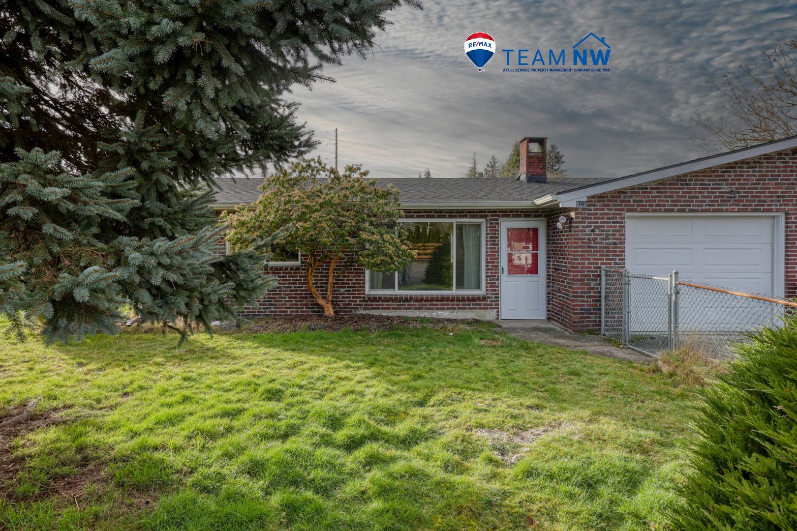 Desirable Tumwater Hill 1960 S Classic Charmer With 2 Beds 1 Bath Attached Garage New Paint And Flooring – photo 1