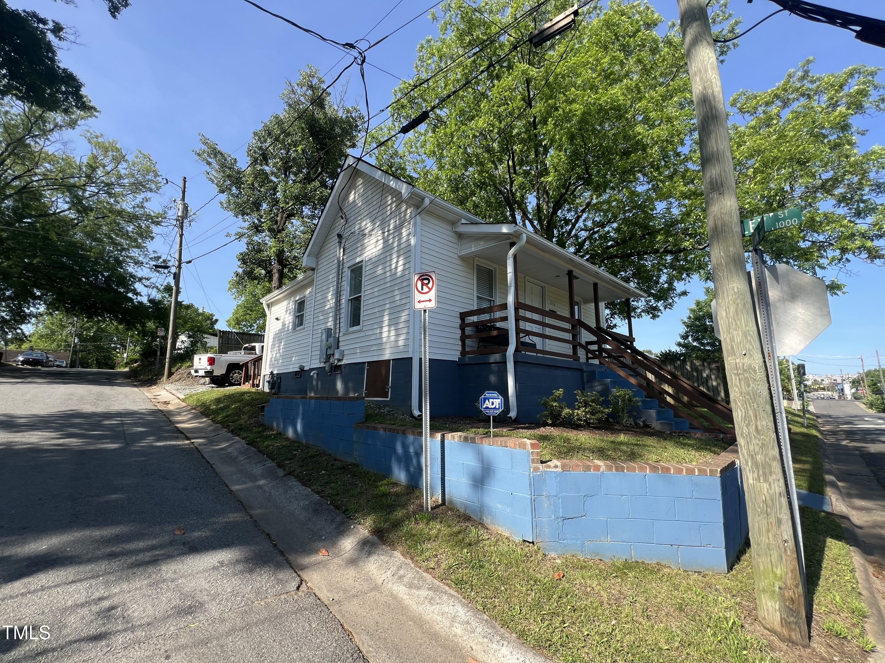 216 E Corporation Street – photo 3