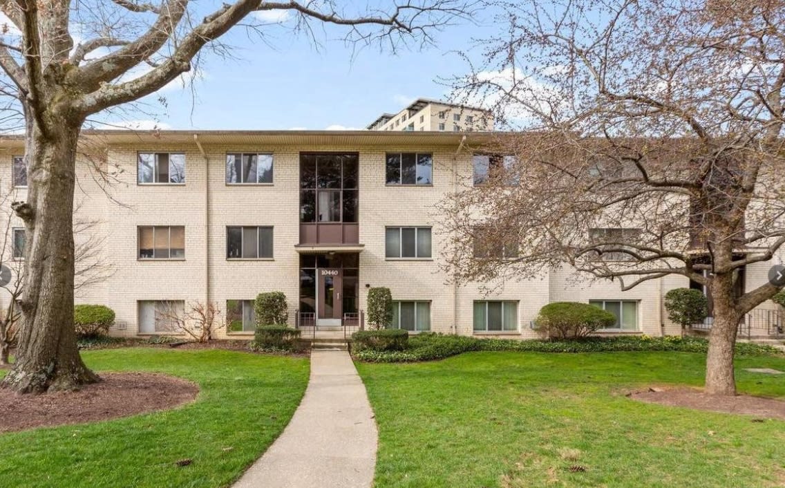 10440 Rockville Pike – photo 1