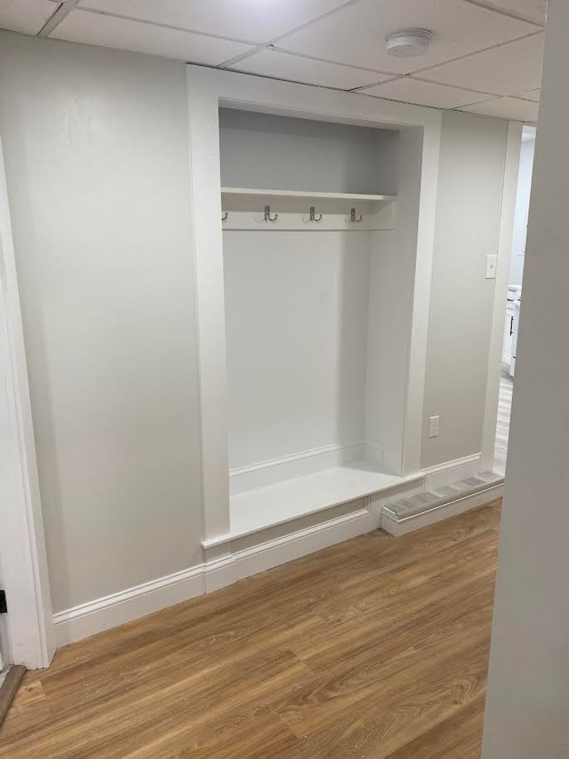 Renovated 3 Bed 1 Bath With Heat Hw Incl – photo 4
