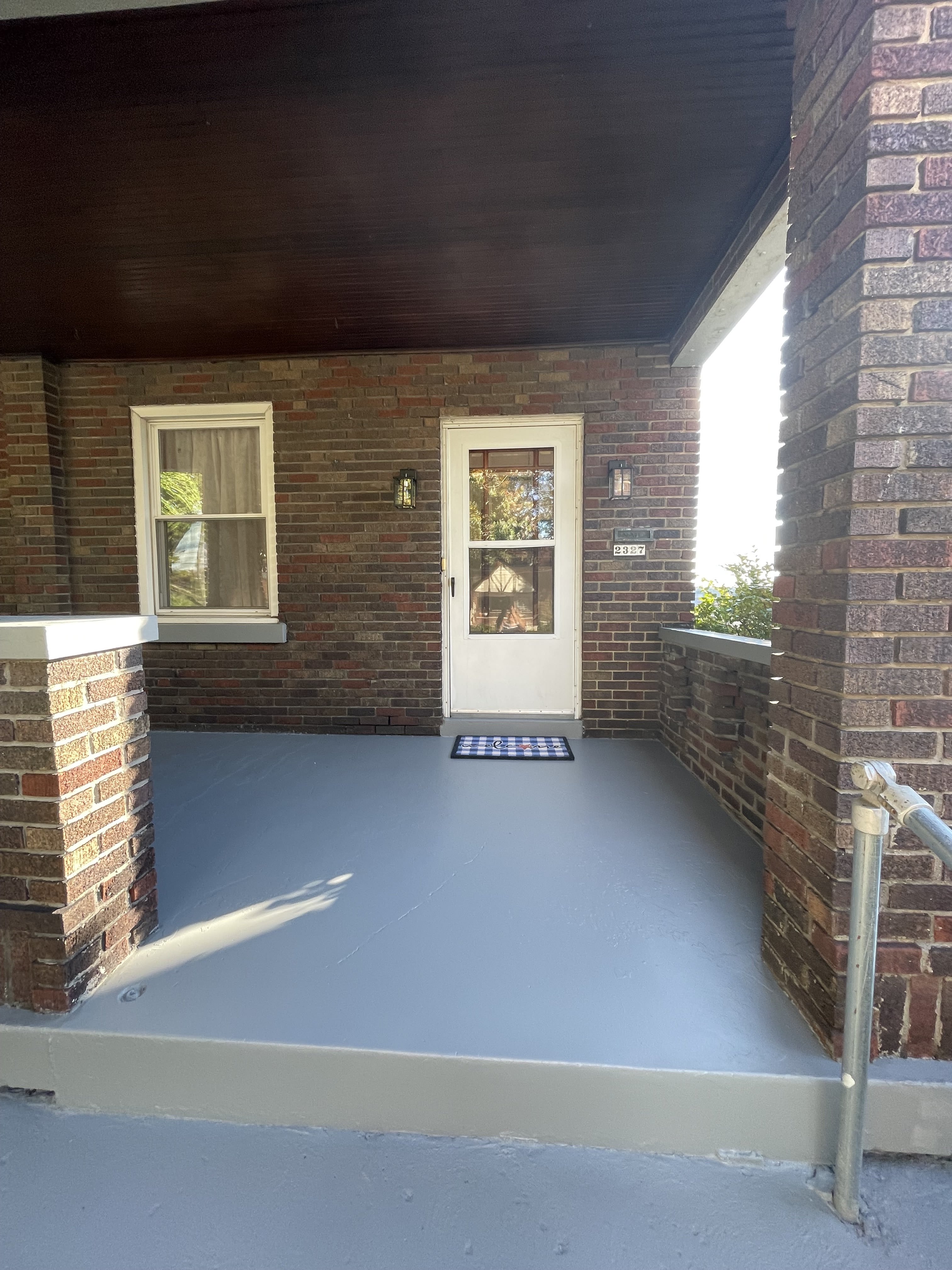 2327 Sherwood Ln – photo 1