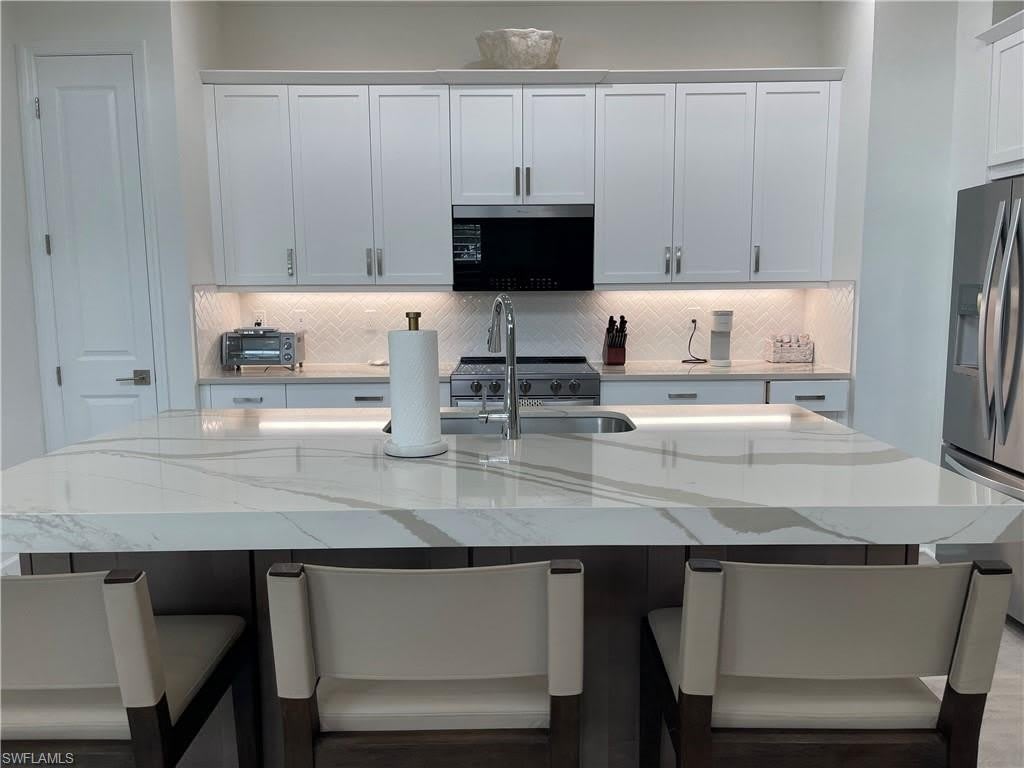 6984 Saona Ct – photo 2