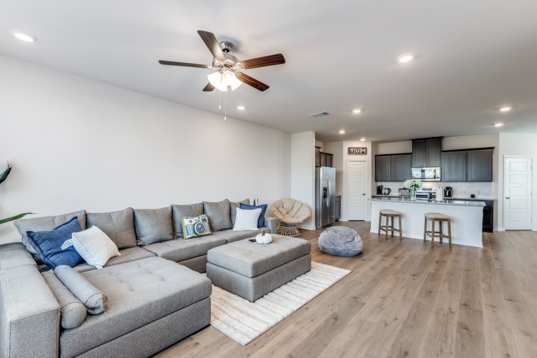 736 Lone Rock Drive – photo 5