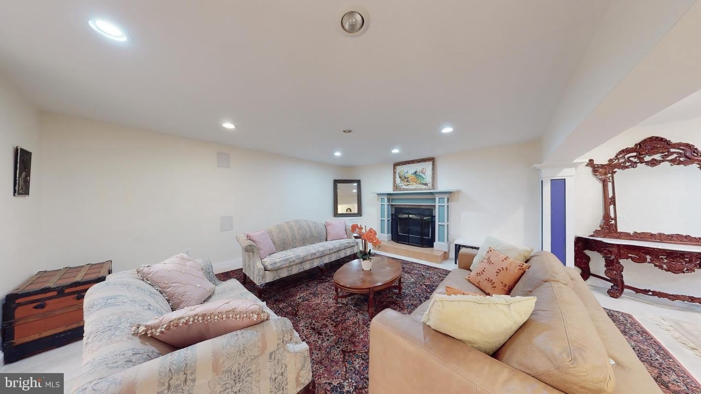 9710 MIDDLETON RIDGE Road – photo 4