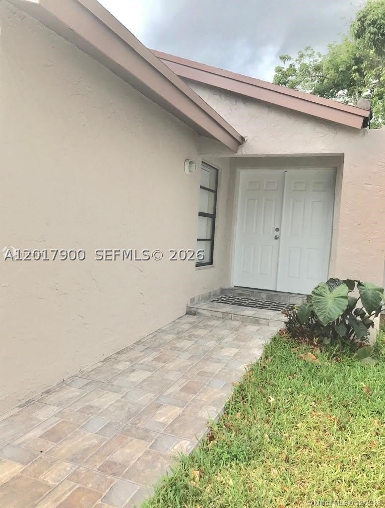 11447 SW 33rd Ln – photo 1