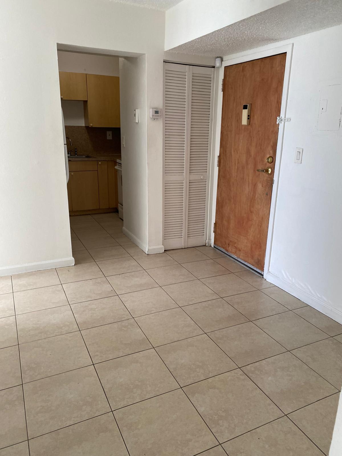 1800 Northwest 24th Avenue – photo 2