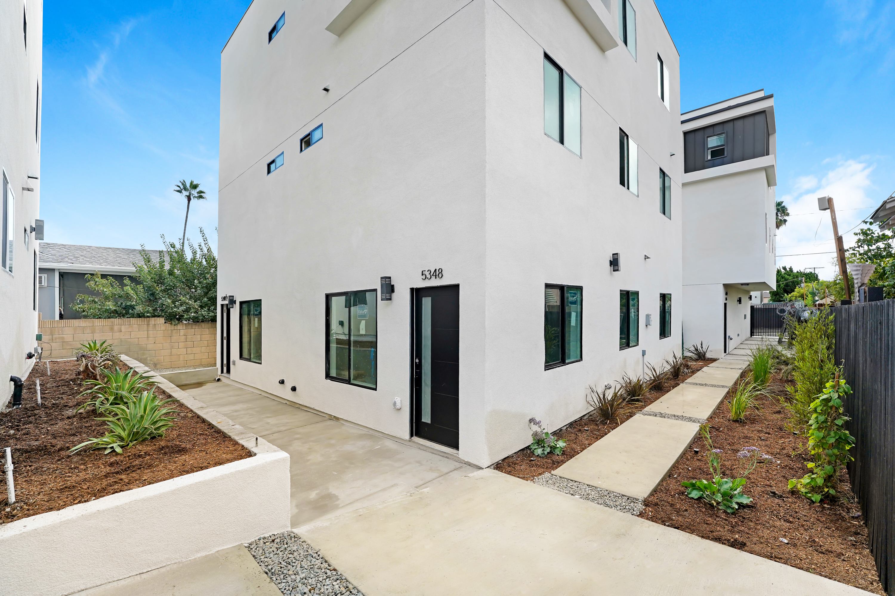 5348 1/2 Oakland Street – photo 2